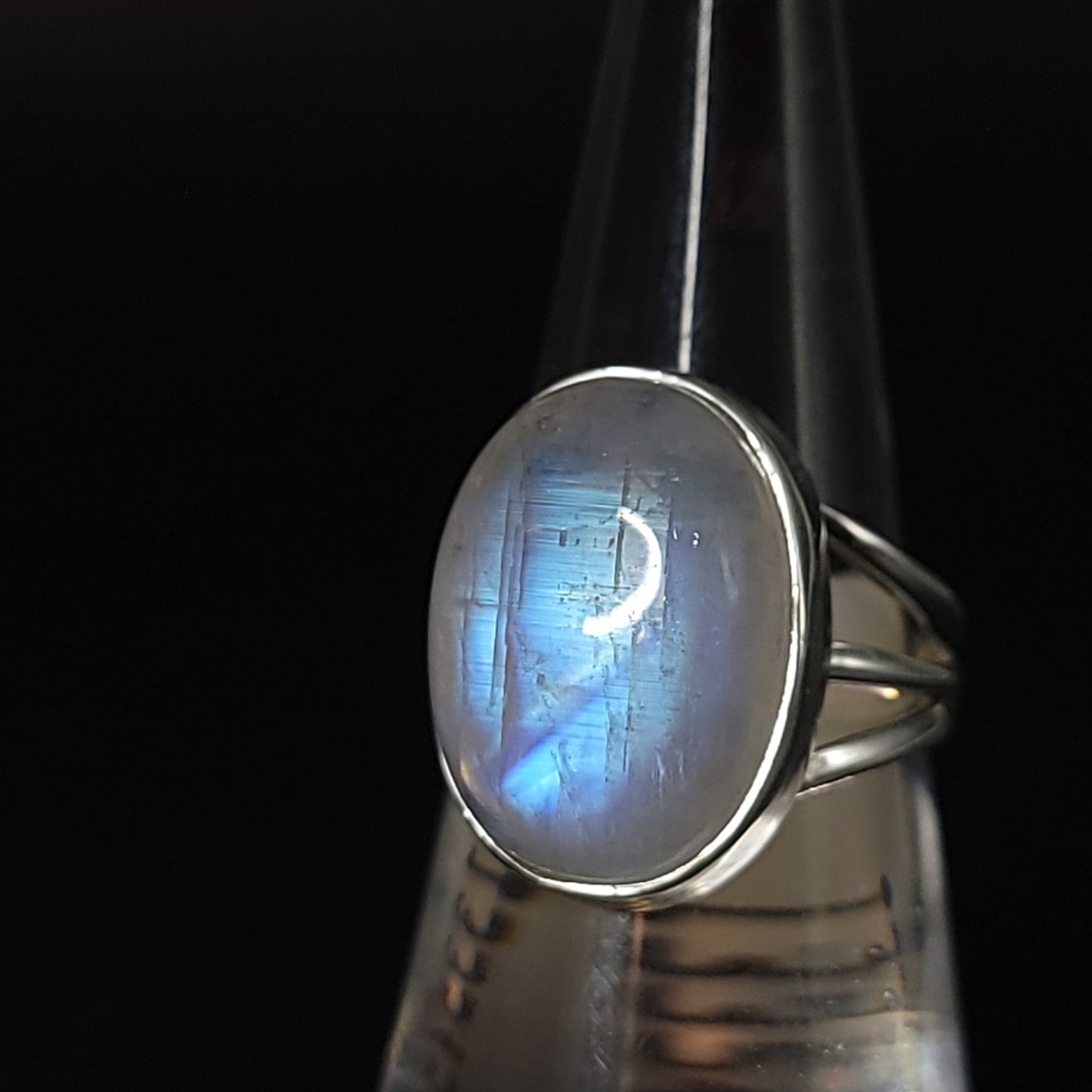 Rainbow Moonstone Ring Sterling Silver HQ Size 7