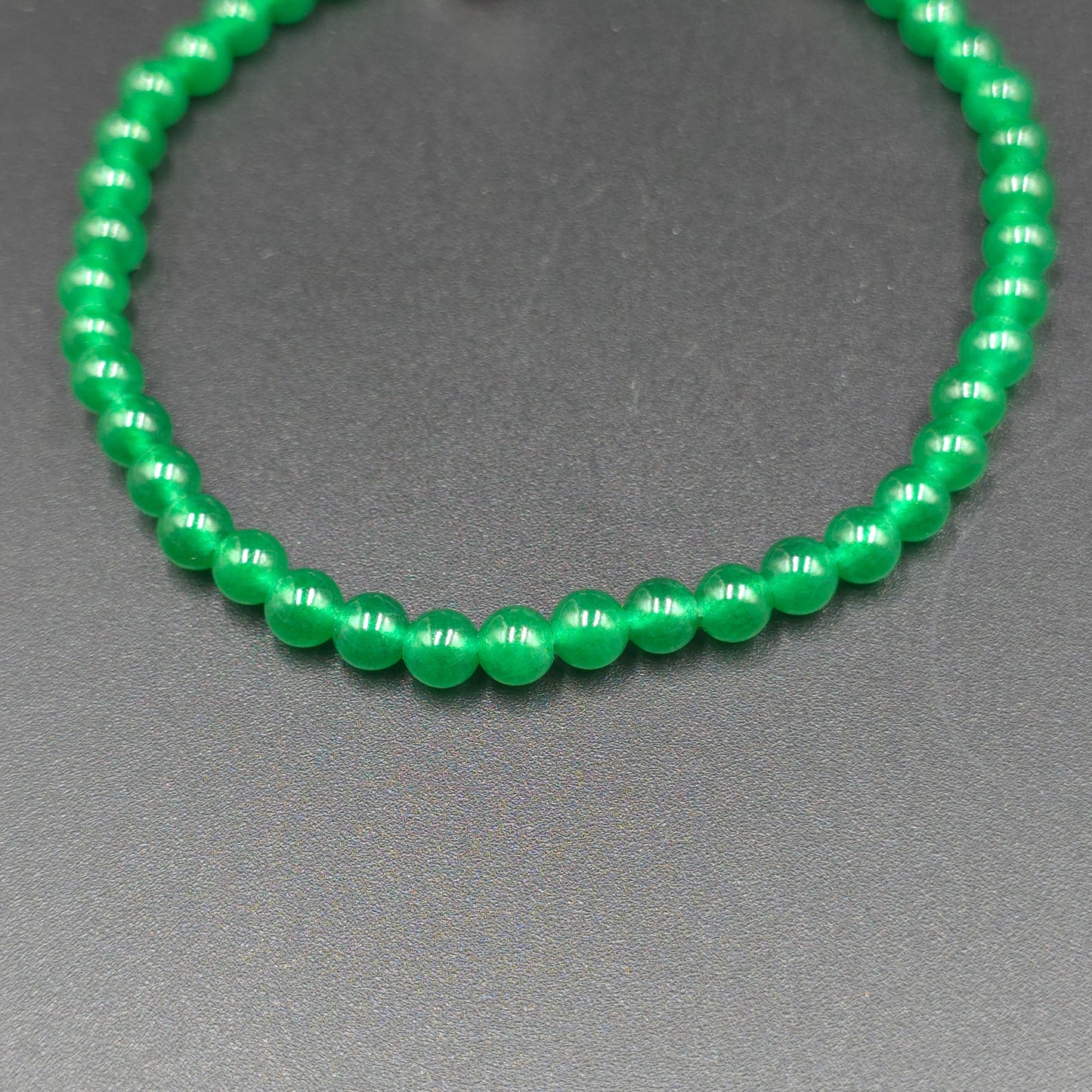 Jade Bead Bracelet 4mm - Elevated Metaphysical