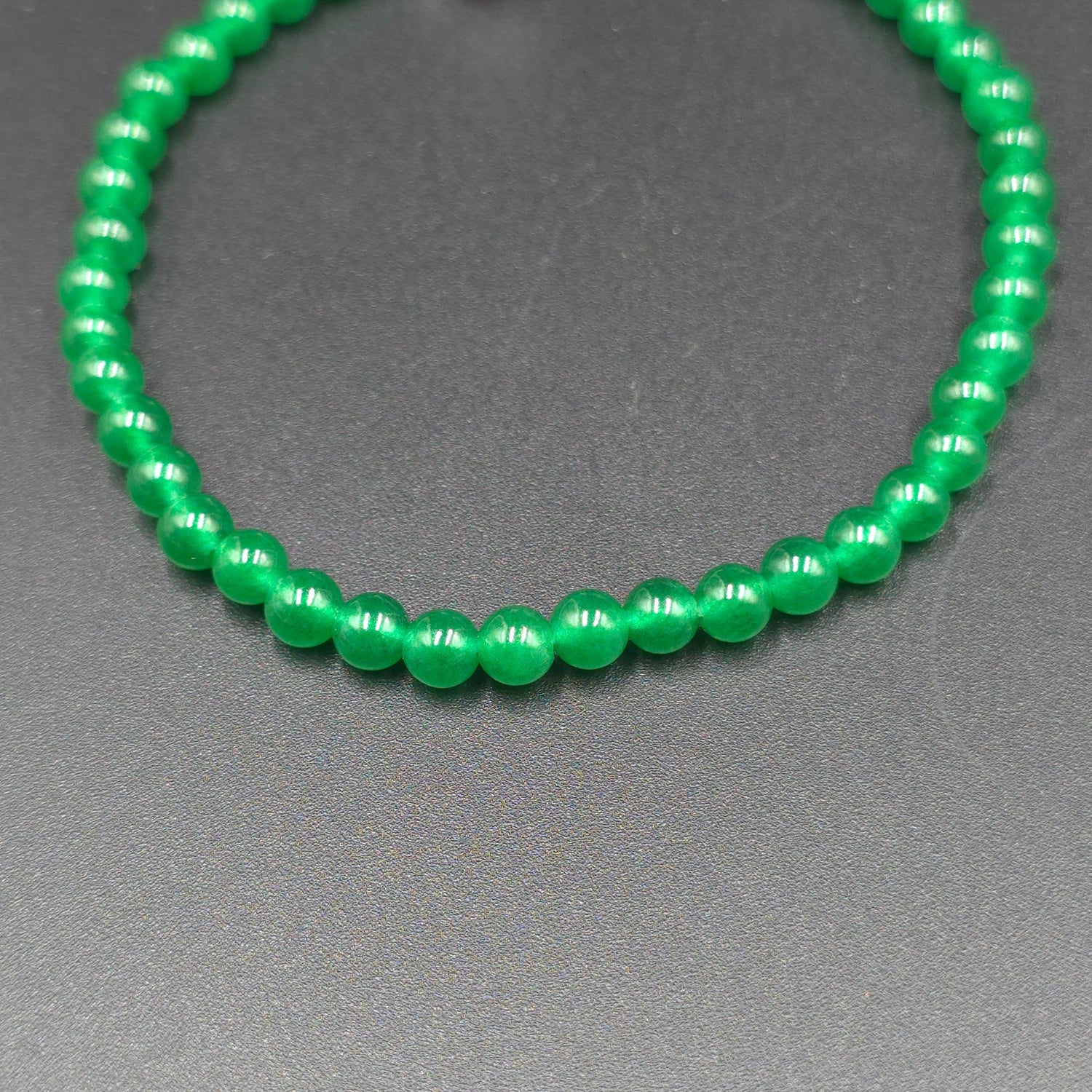 Jade Bead Bracelet 4mm - Elevated Metaphysical