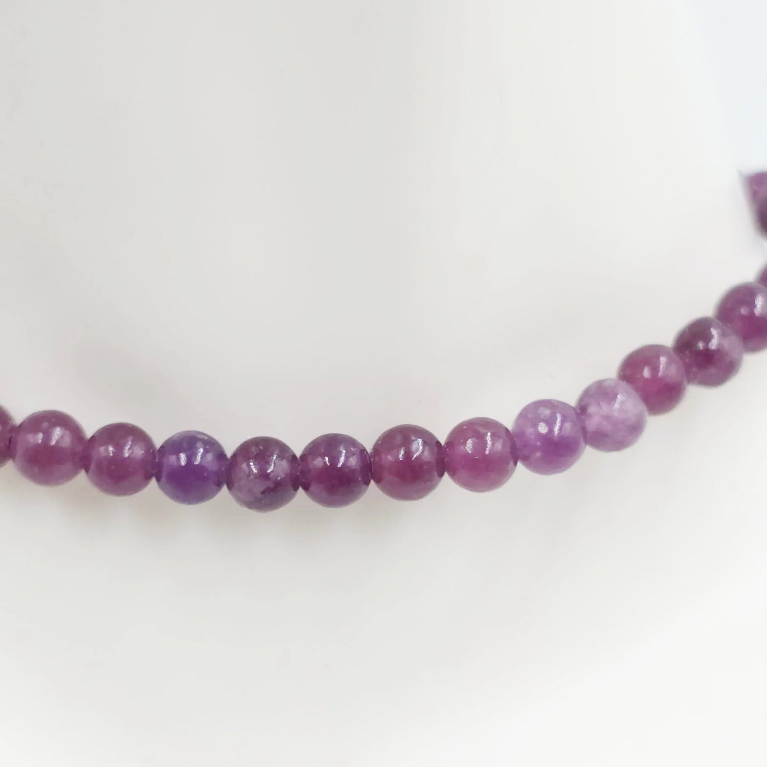 Lepidolite Bead Bracelet 4mm - Elevated Metaphysical