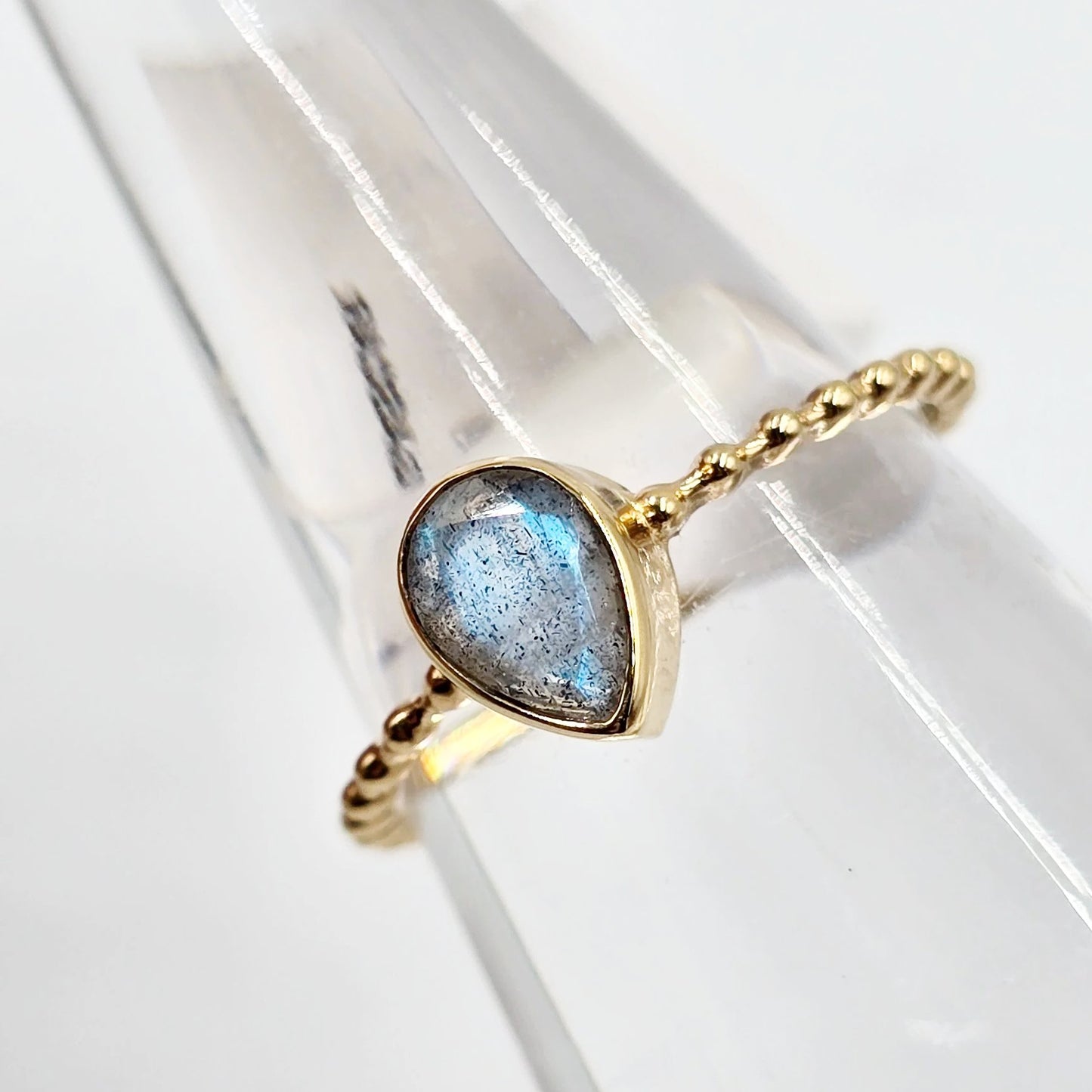 Labradorite Ring 1ct Rope Band Gold Vermeil Sterling Silver Solitaire Size 8 - Elevated Metaphysical