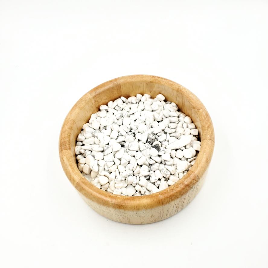 Howlite Chips - Elevated Metaphysical