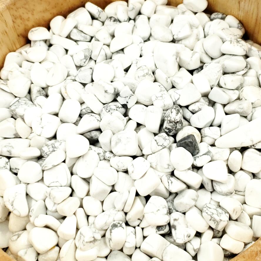 Howlite Chips - Elevated Metaphysical