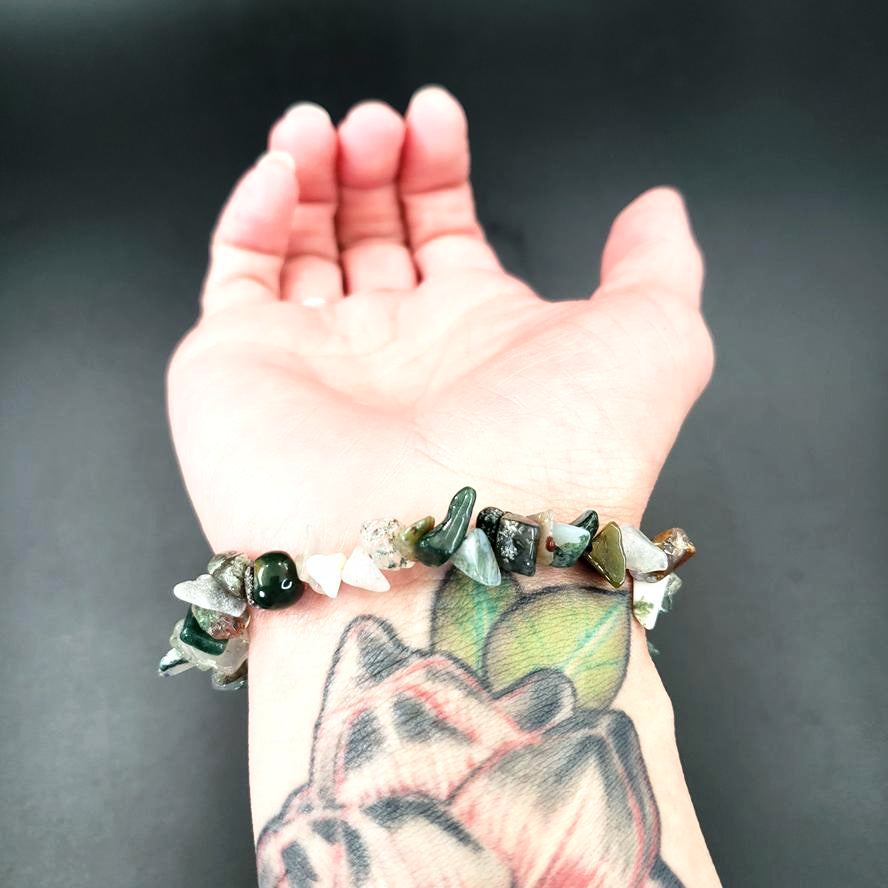 Moss Agate Chip Bracelet
