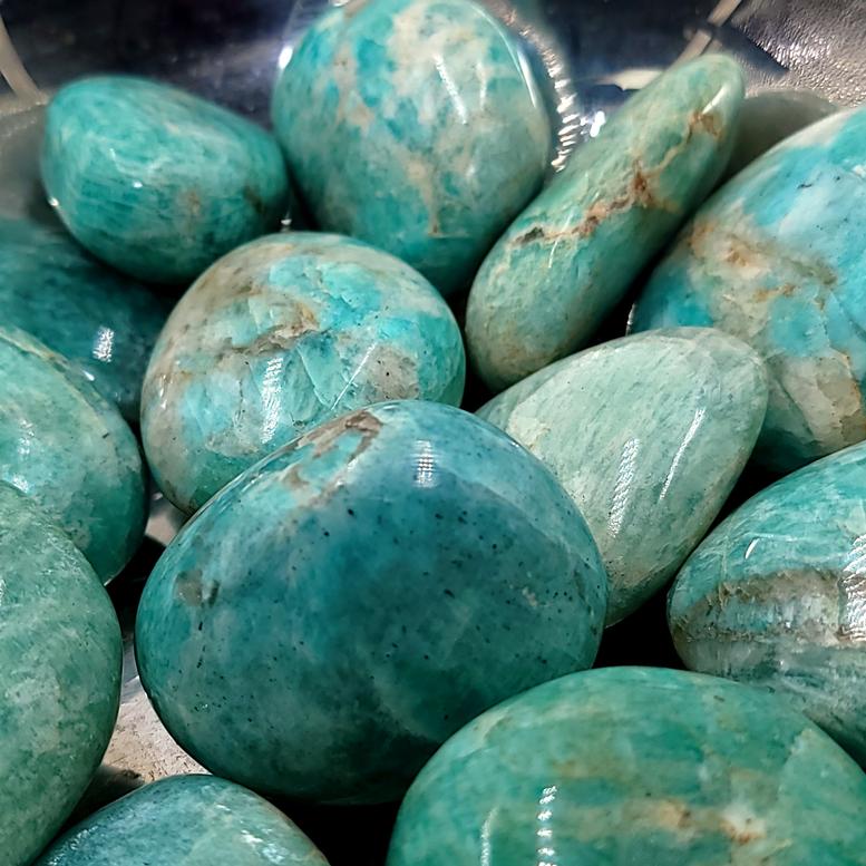 Amazonite Palm Stone Gallet