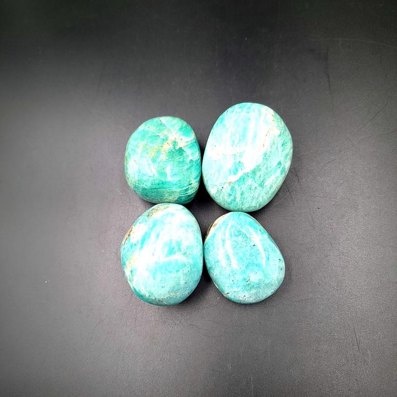 Amazonite Palm Stone Gallet