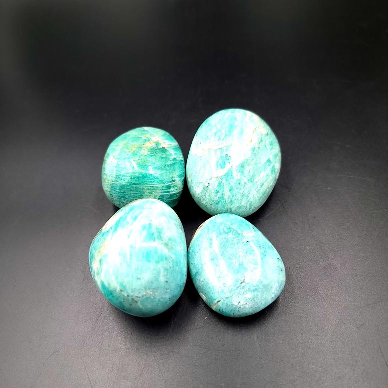 Amazonite Palm Stone Gallet