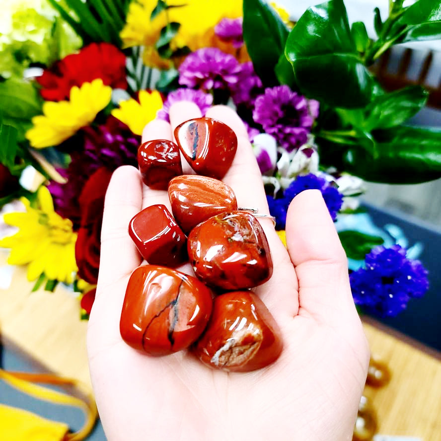 Red Jasper Tumbled Stone