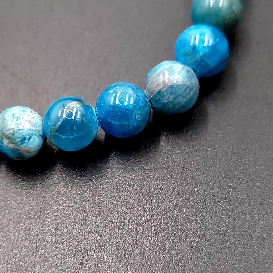 Blue Apatite Bead Bracelet 8mm - Elevated Metaphysical