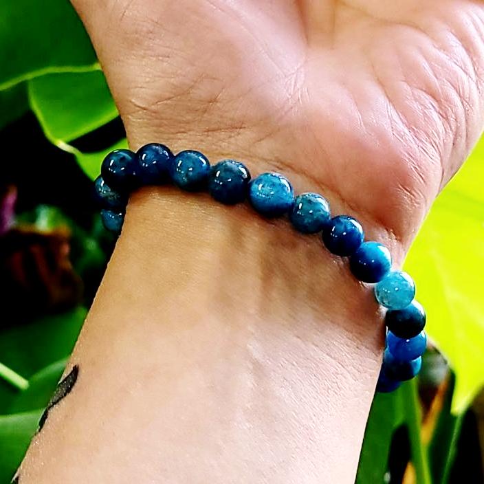 Blue Apatite Bead Bracelet 8mm - Elevated Metaphysical