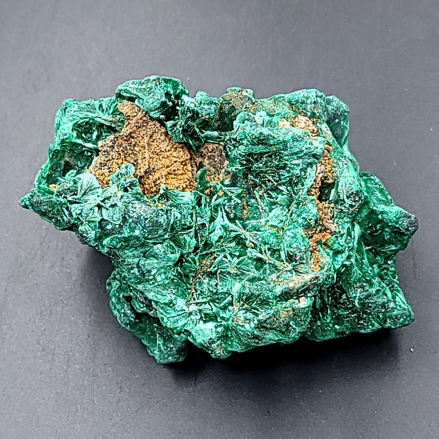 Malachite Cluster Silk Malachite Specimen Velvet  90 mm 9.3oz
