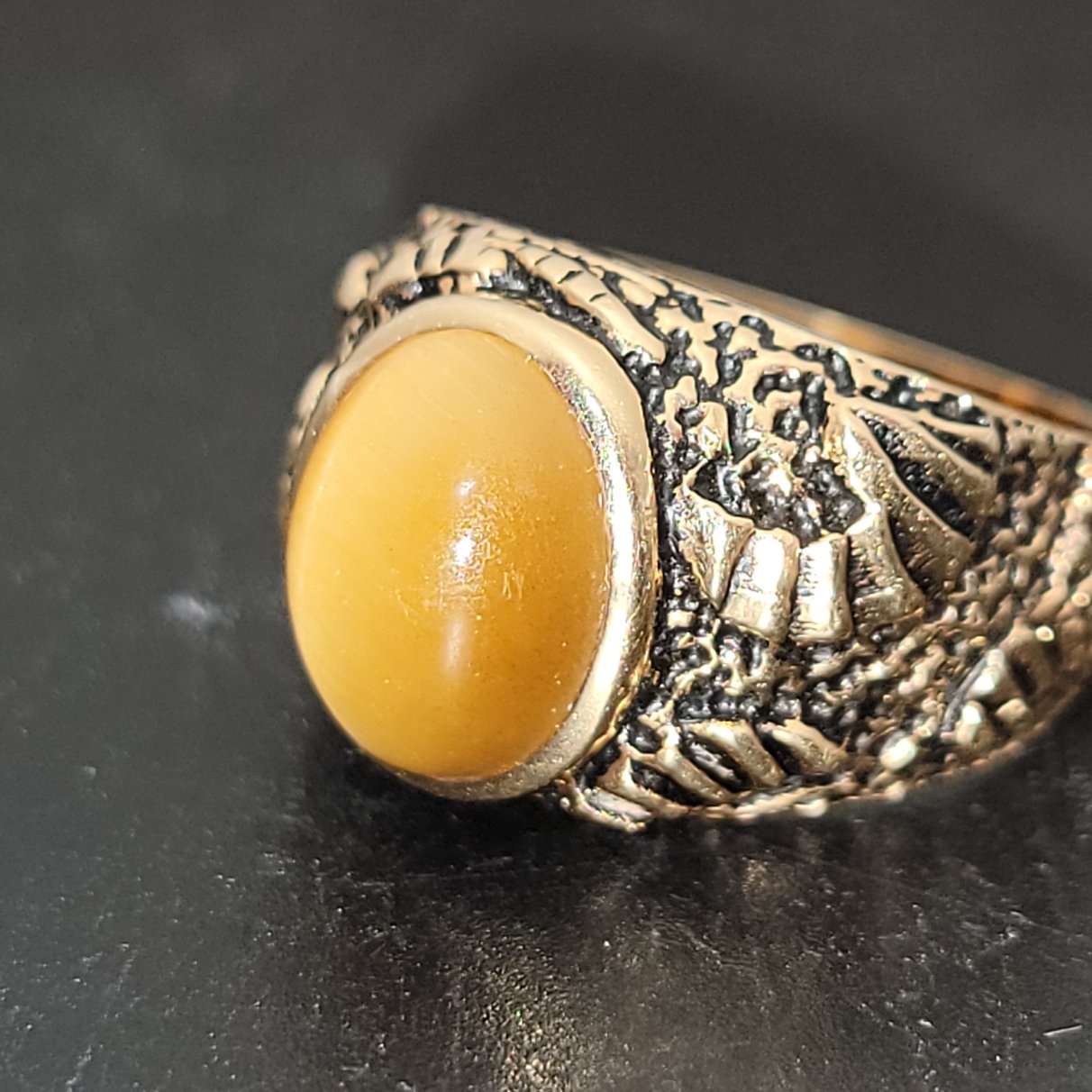 Chrysoberyl Cats Eye Ring 14kt Gold Leaf Nugget Ring - Elevated Metaphysical