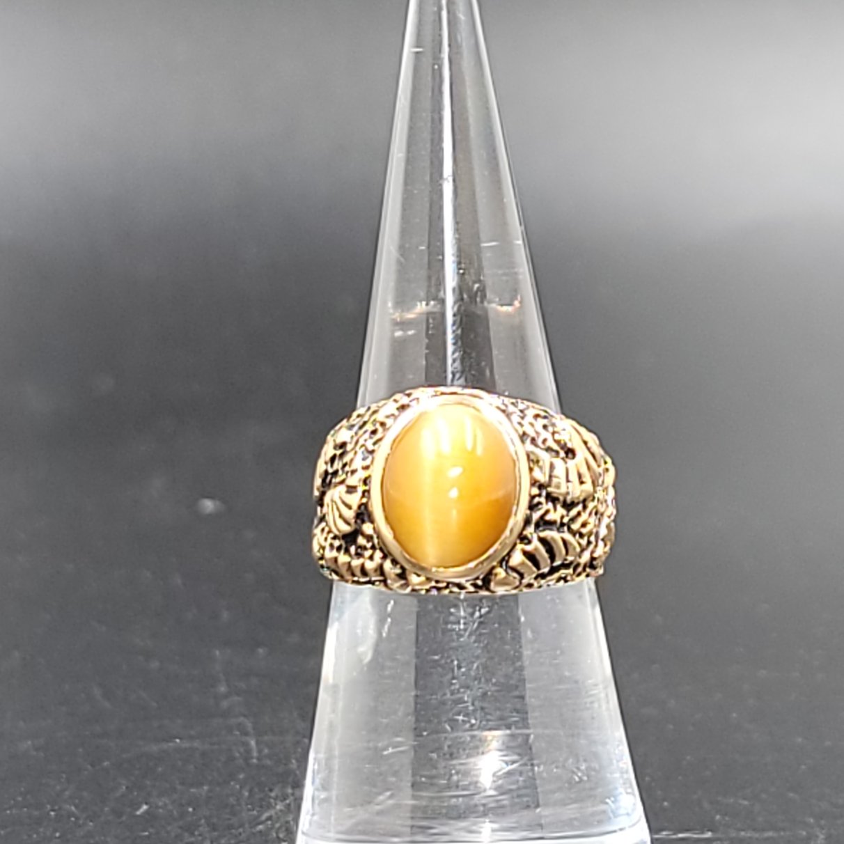 Chrysoberyl Cats Eye Ring 14kt Gold Leaf Nugget Ring - Elevated Metaphysical