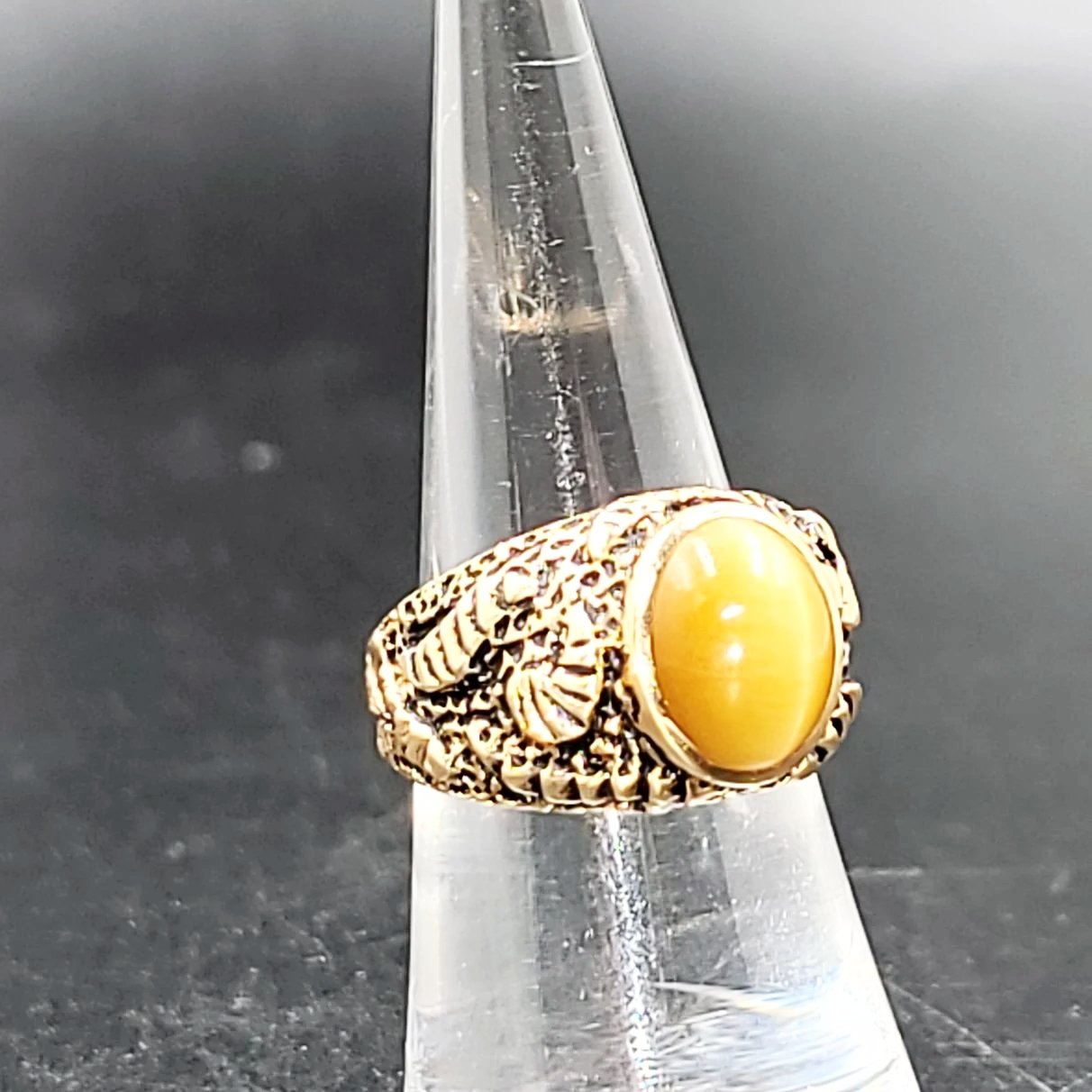 Chrysoberyl Cats Eye Ring 14kt Gold Leaf Nugget Ring - Elevated Metaphysical