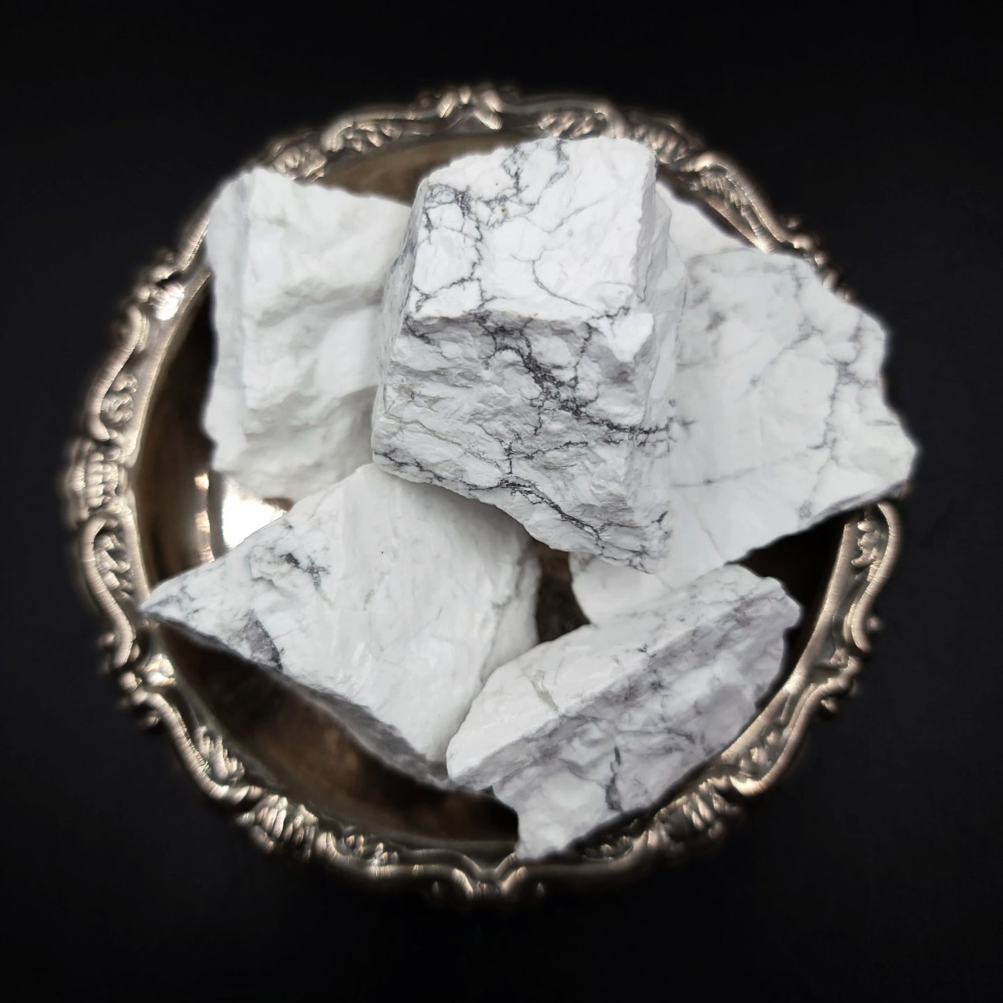 Howlite Rough Stone HQ