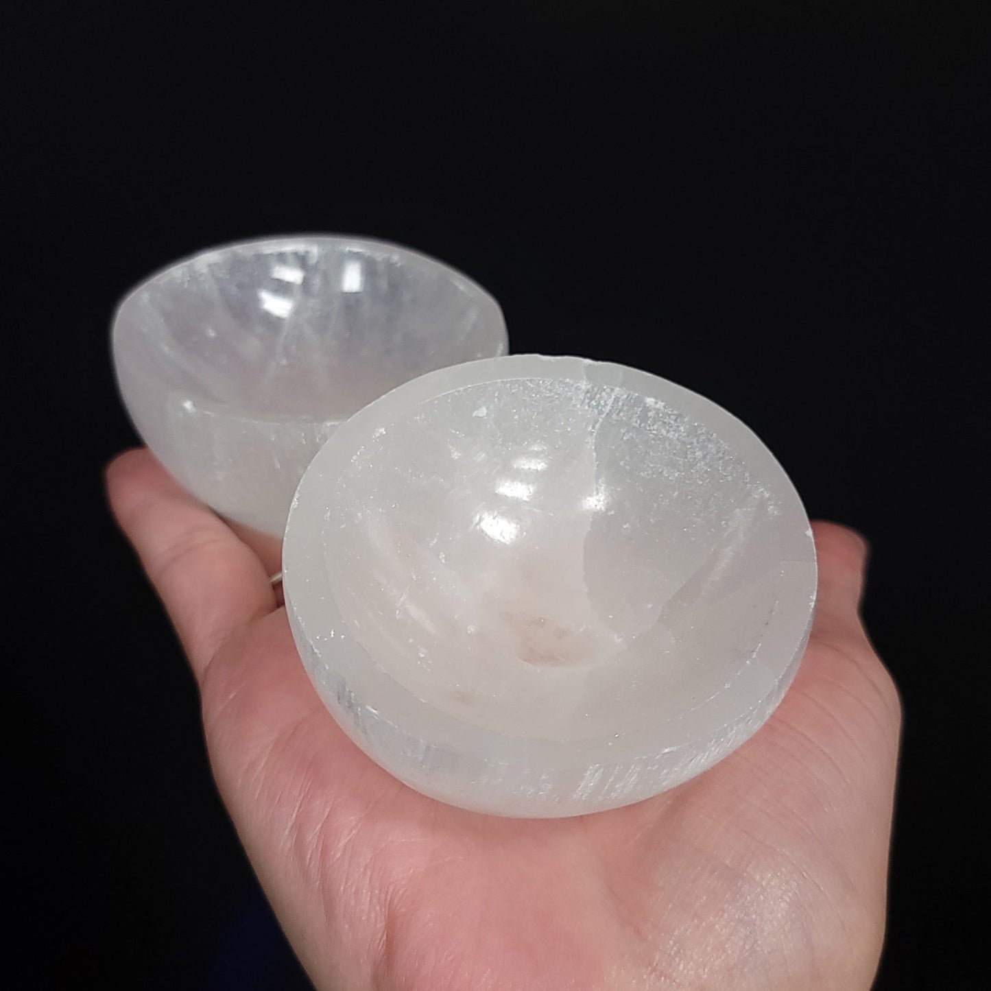 Selenite Bowl Round 2.5" 6.5cm Cleansing Charging Tray - Elevated Metaphysical