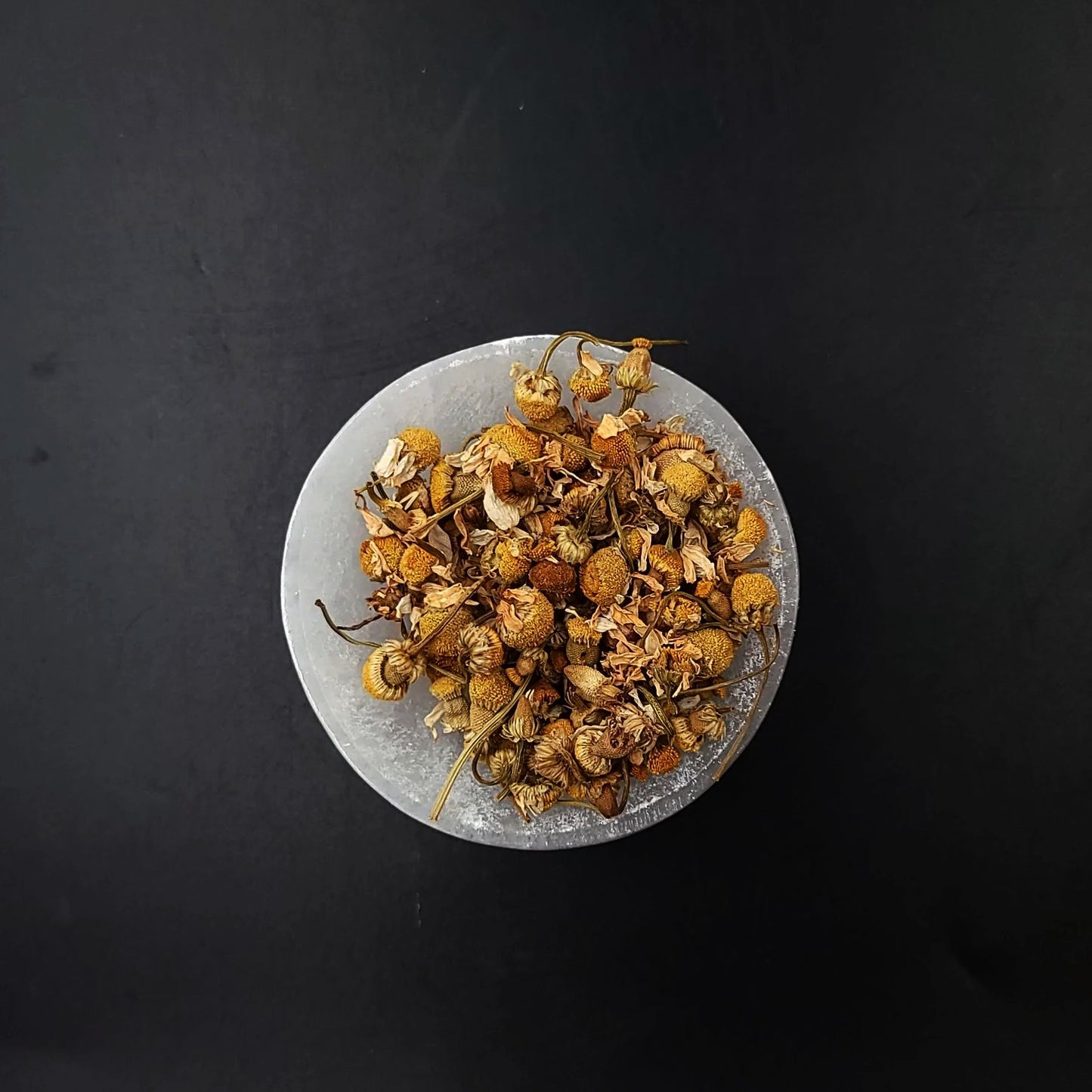 Chamomile Flower - Elevated Metaphysical