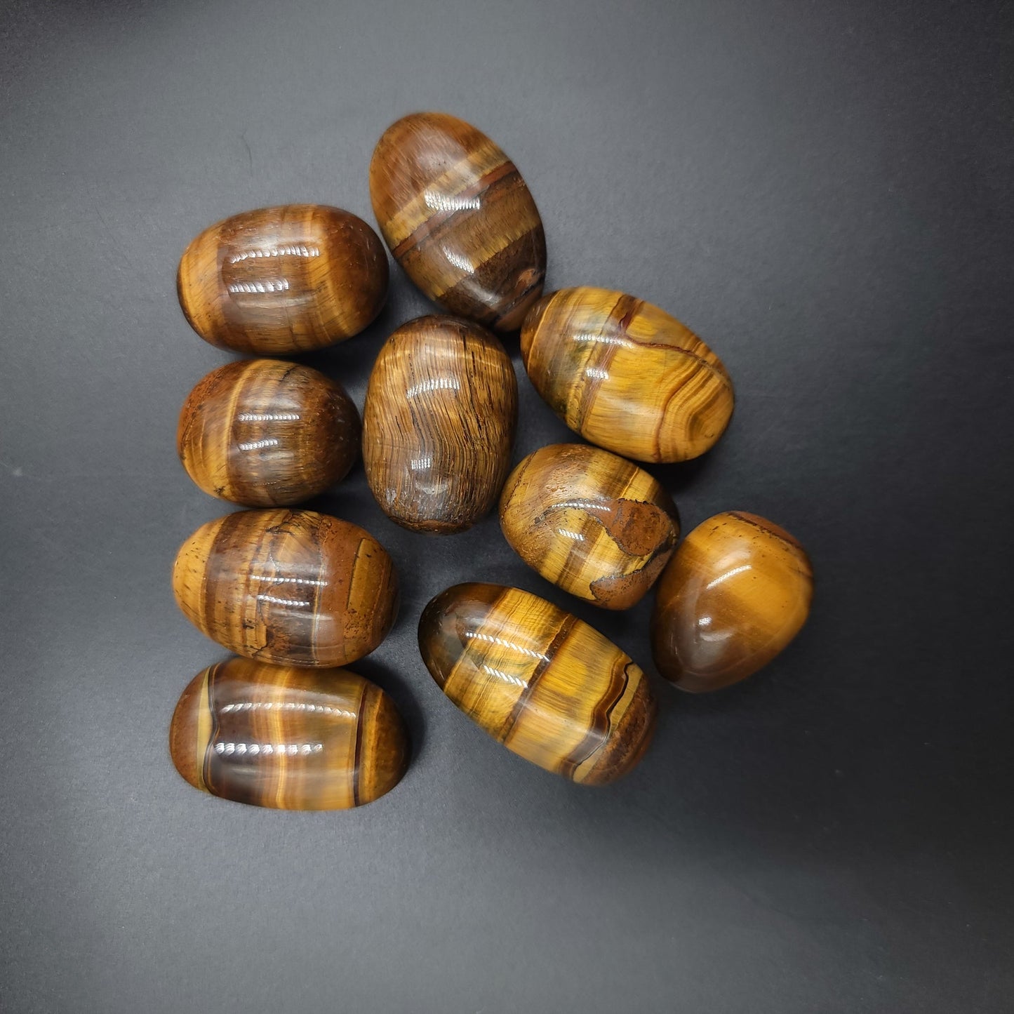 Tiger Eye Tumbled Stone HQ