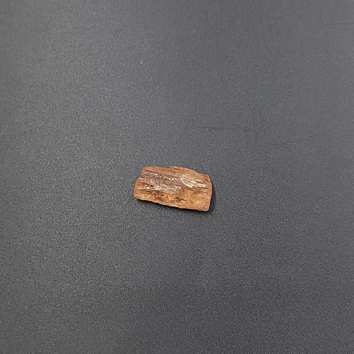 Golden Topaz Imperial Topaz Rough Gemstone 1.5g
