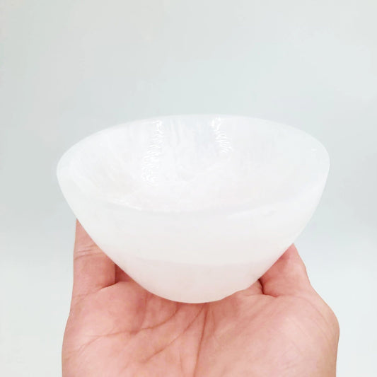 Selenite Bowl Round 4" 10cm Cleansing Charging Tray