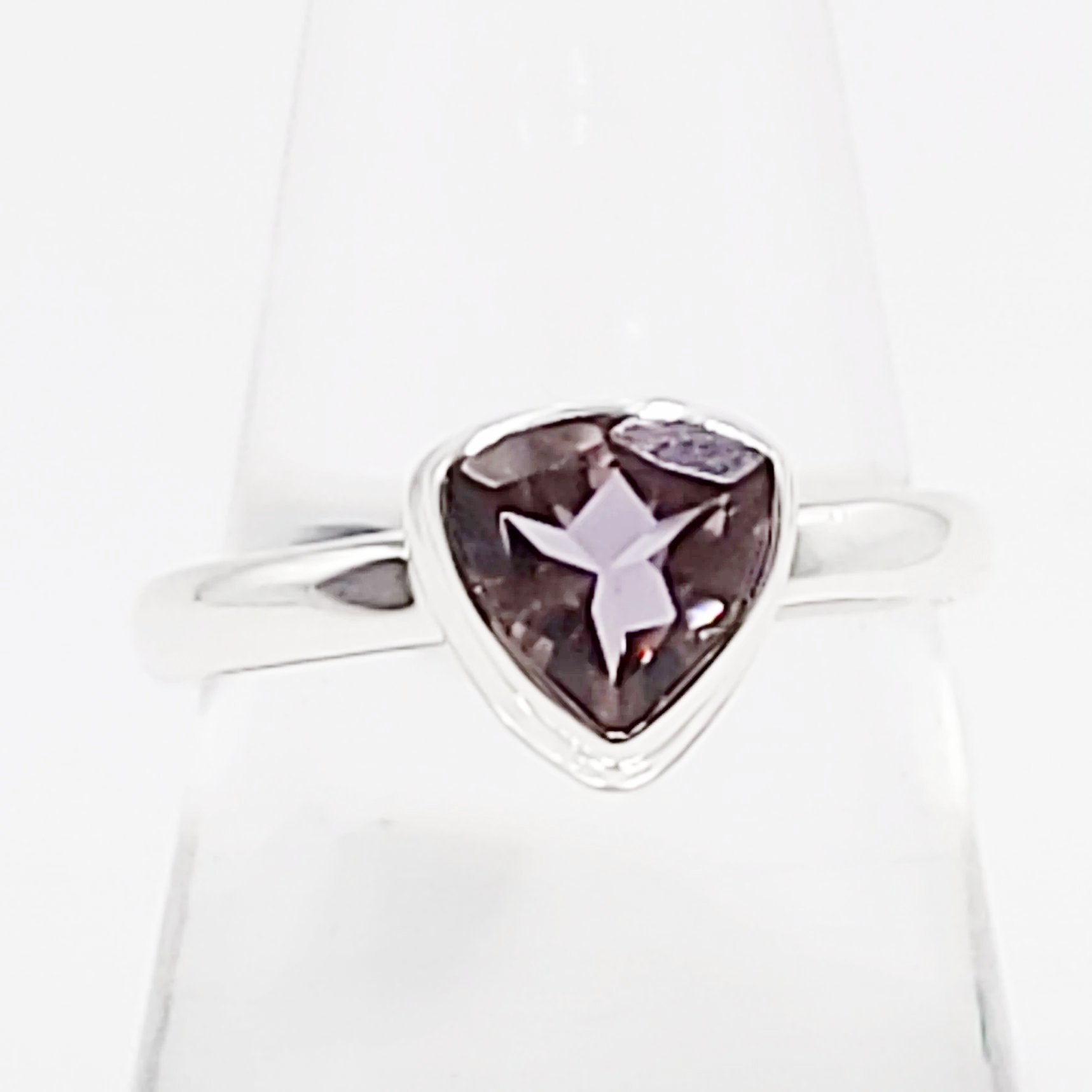 "Lavender" Alexandrite Trillion Ring Sterling Silver Size 7 - Elevated Metaphysical