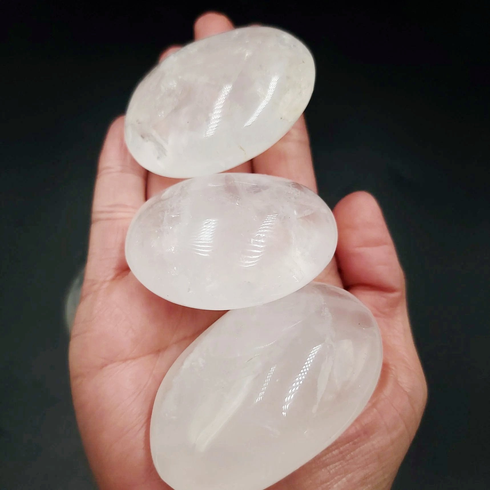 Clear Quartz Palm Stone Gallet - Elevated Metaphysical