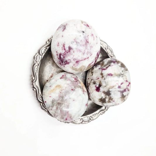 Pink Tourmaline Palm Stone Gallet