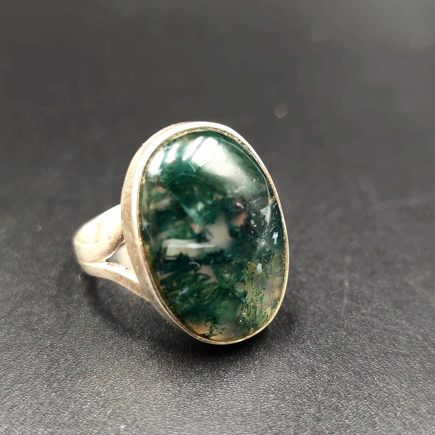 Moss Agate Ring Sterling Silver Band Size 6