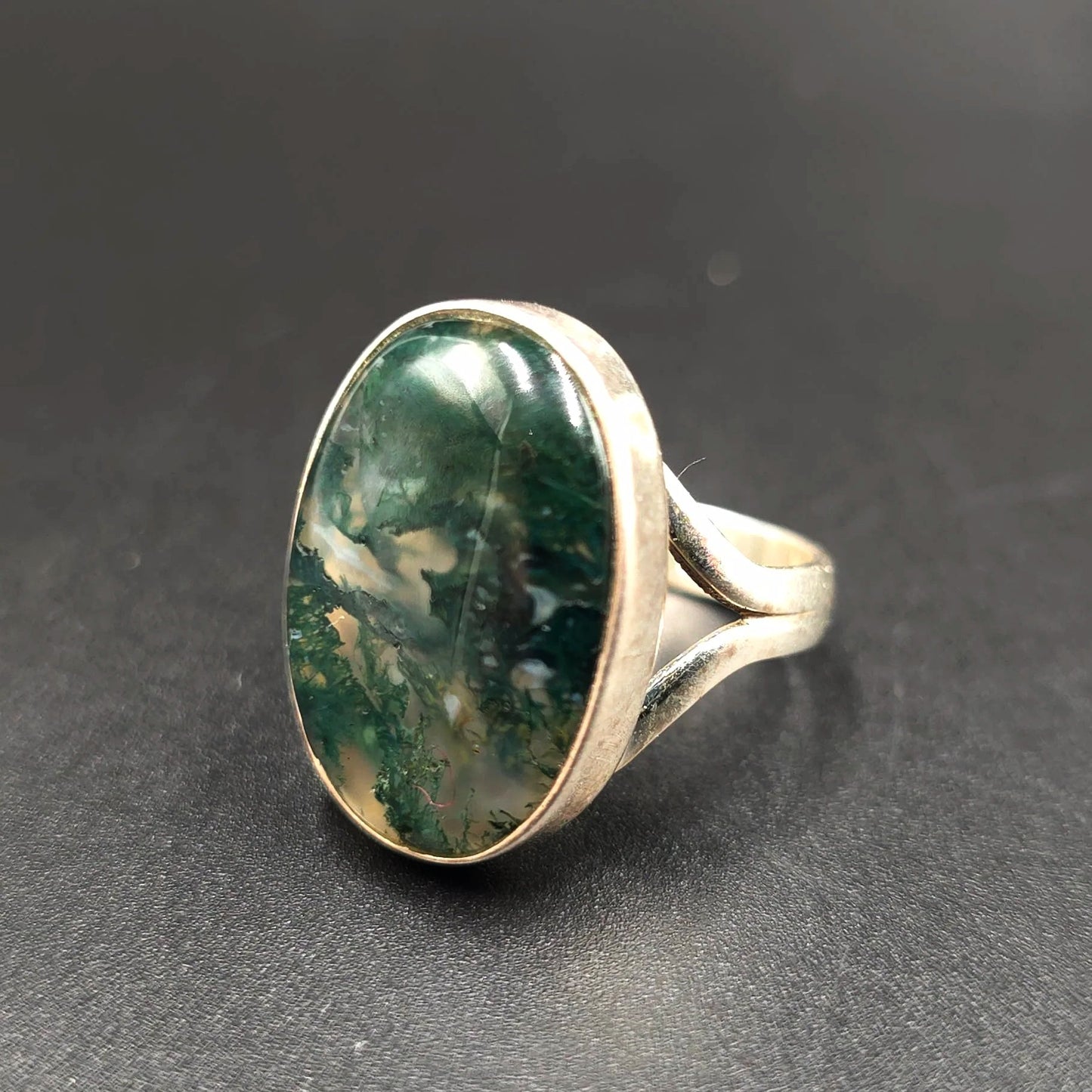 Moss Agate Ring Sterling Silver Band Size 6