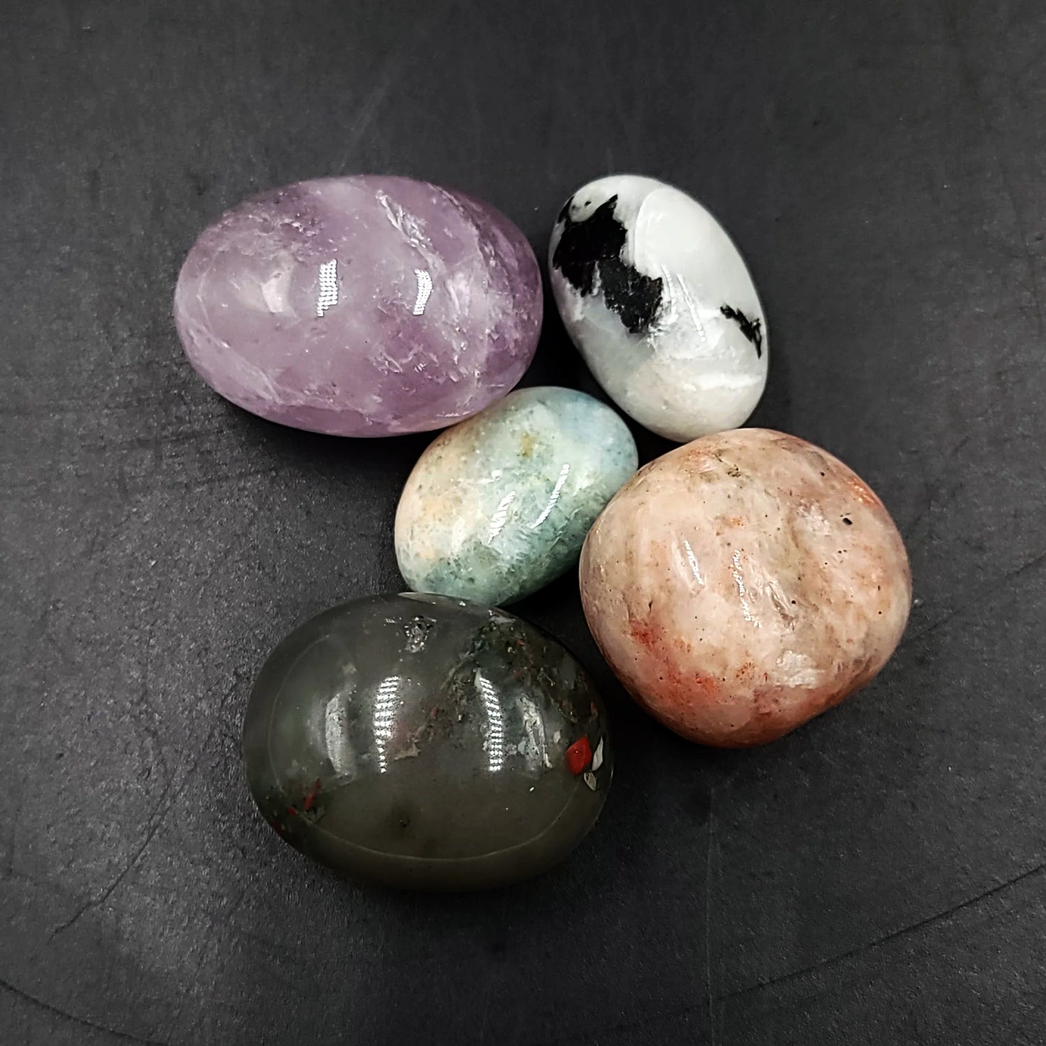 Pisces - Zodiac Stone Set - Elevated Metaphysical