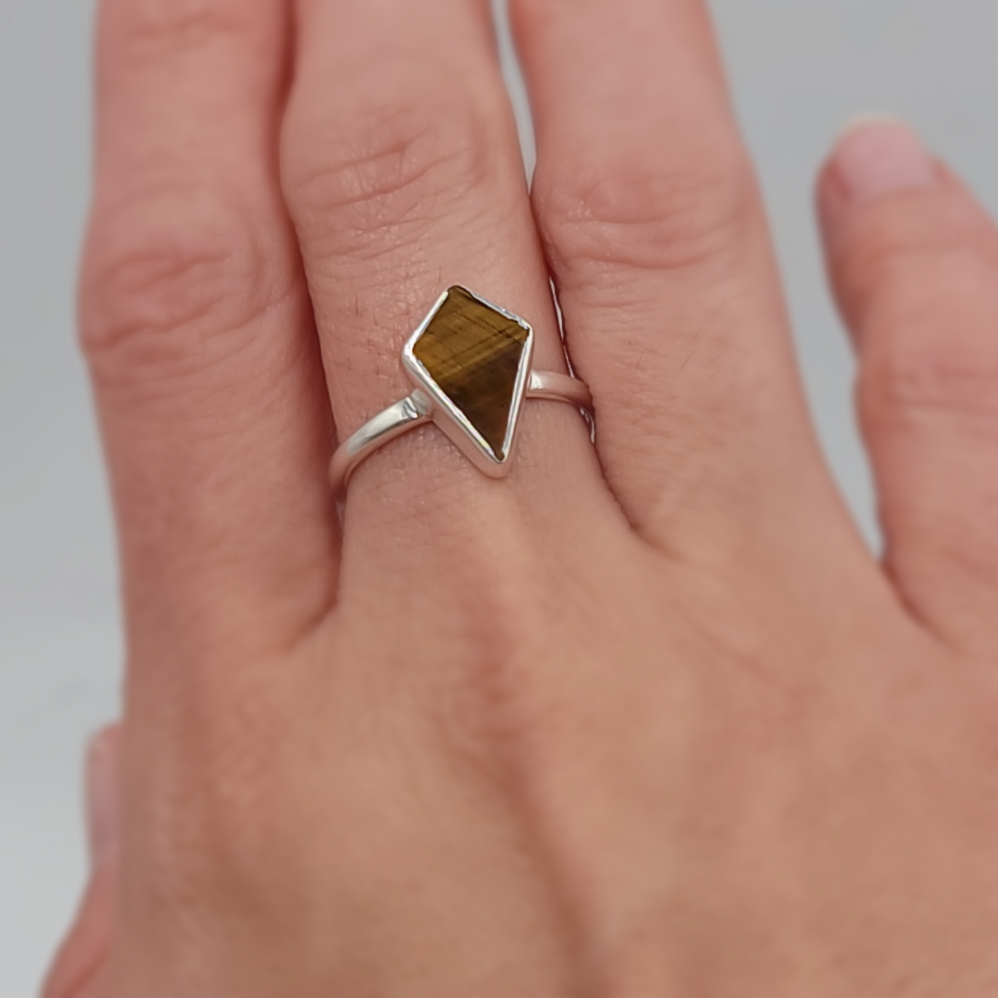 Tiger Eye Shield Ring Sterling Silver Size 8