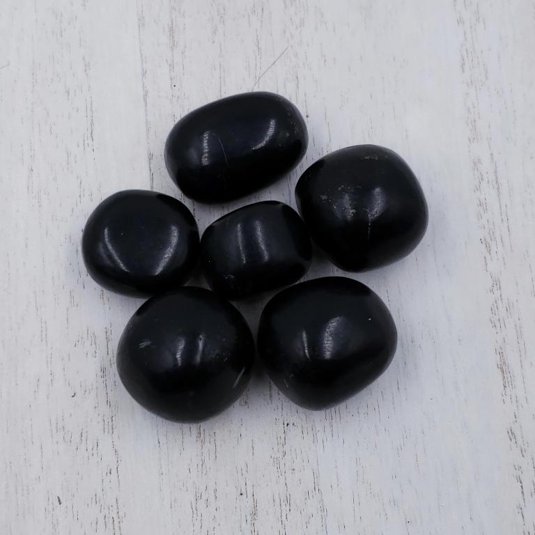 Black Onyx Tumbled Stone