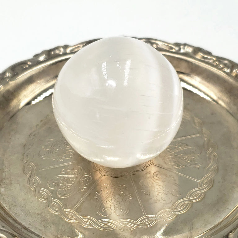 Selenite Sphere 1.6" 40 mm 3 oz 85 g