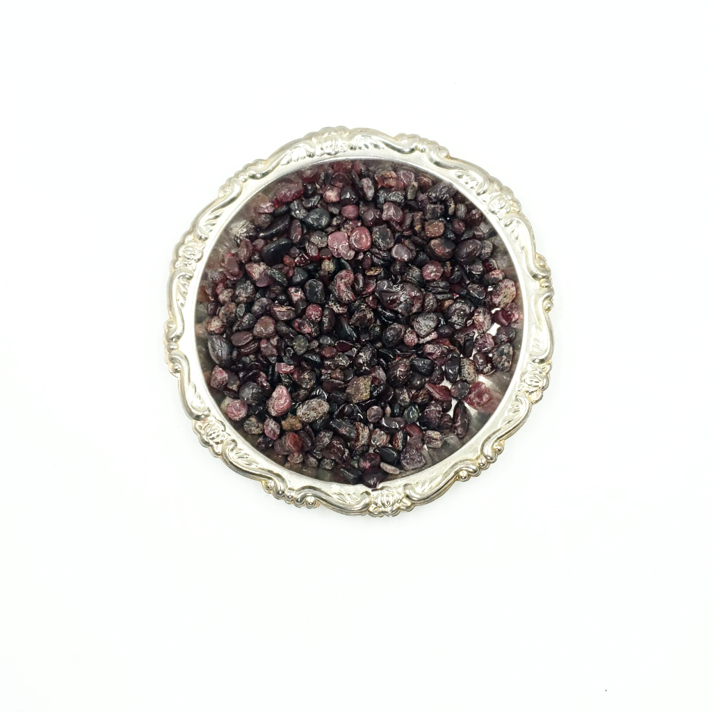 Garnet Chips - Elevated Metaphysical