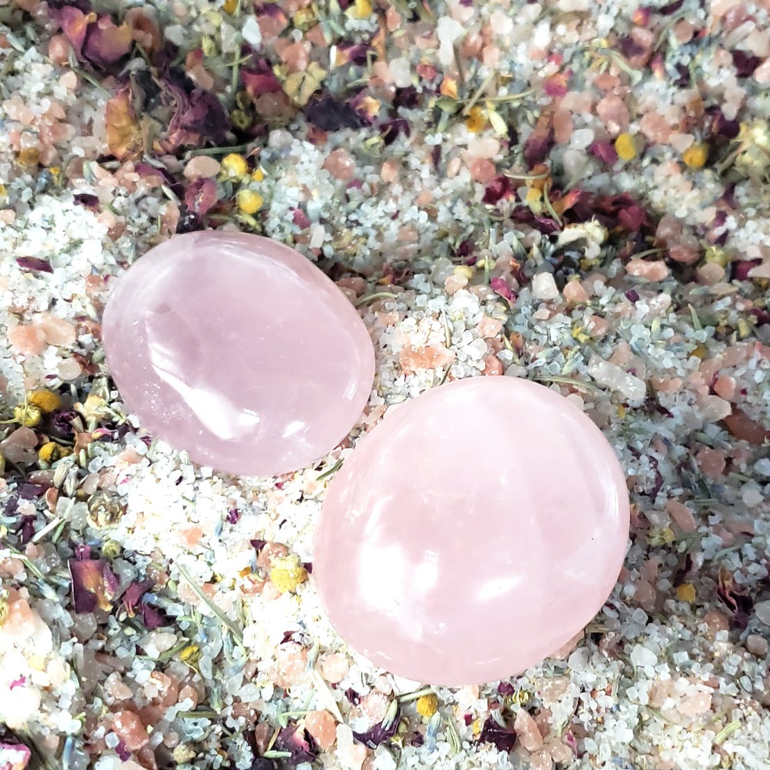 Rose Quartz Palm Stone Gallet