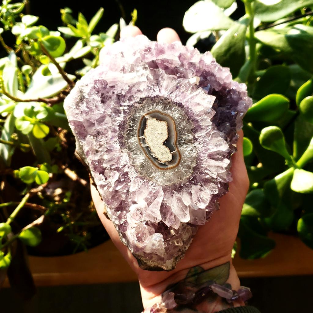 Amethyst Geode Polished Extra Quality 1.0kg 35oz - Elevated Metaphysical
