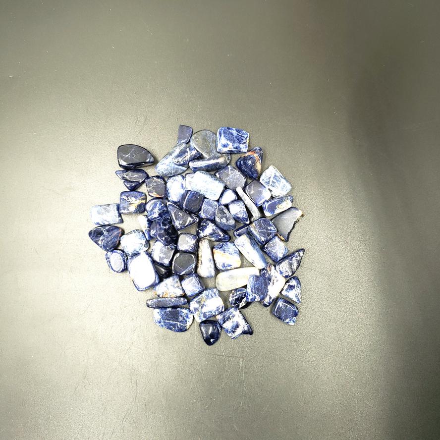 Sodalite Chips - Elevated Metaphysical