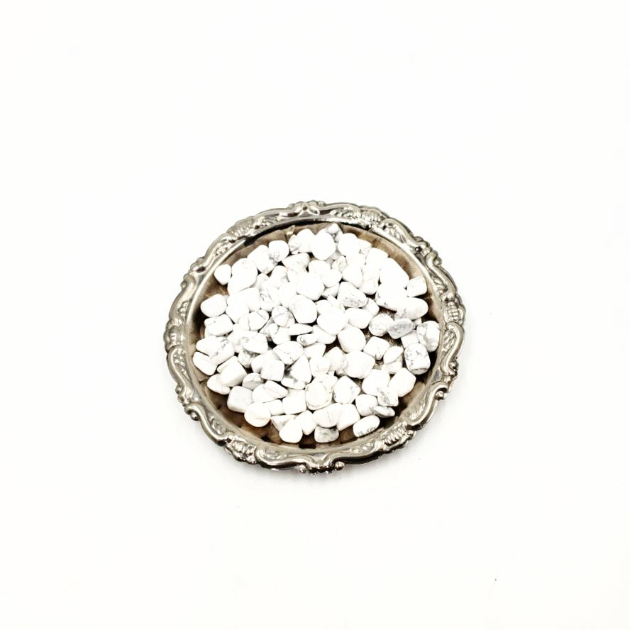 Howlite Chips - Elevated Metaphysical