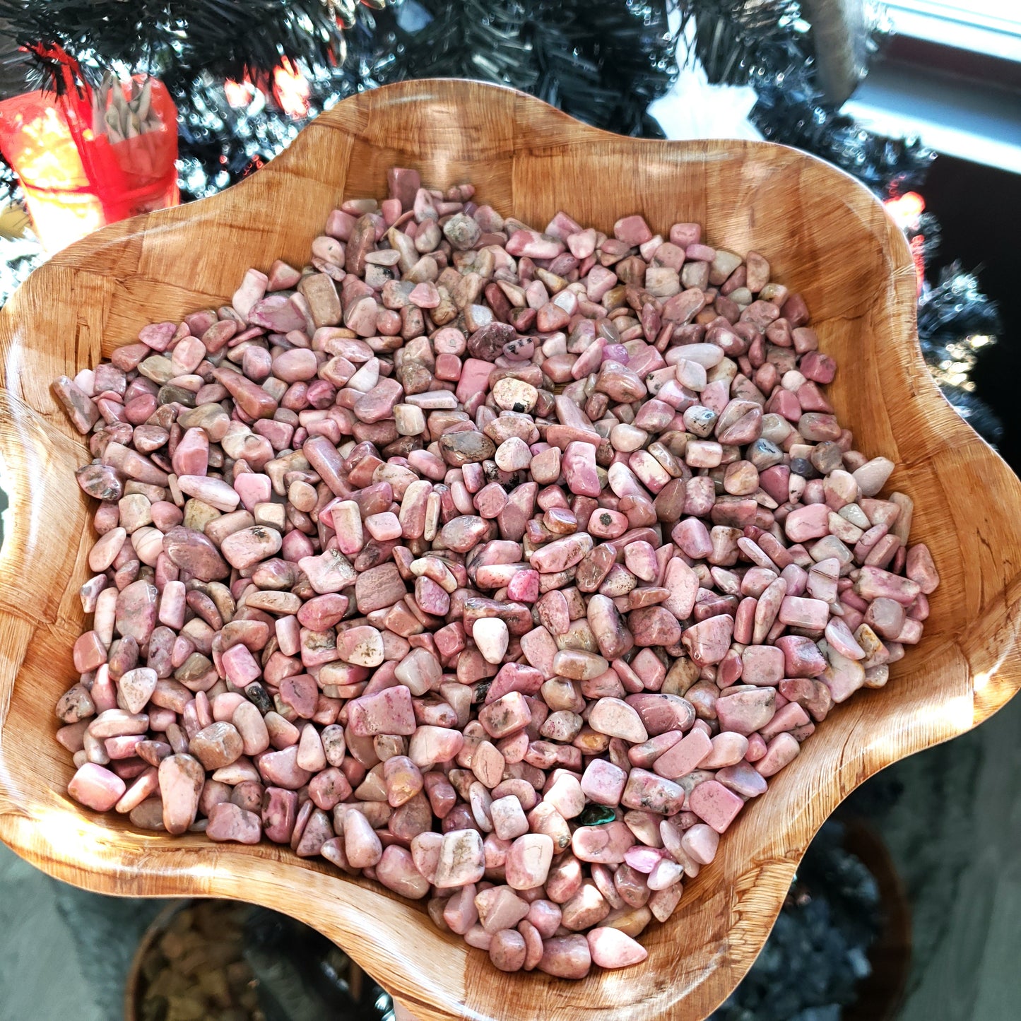 Rhodonite Chips - Elevated Metaphysical