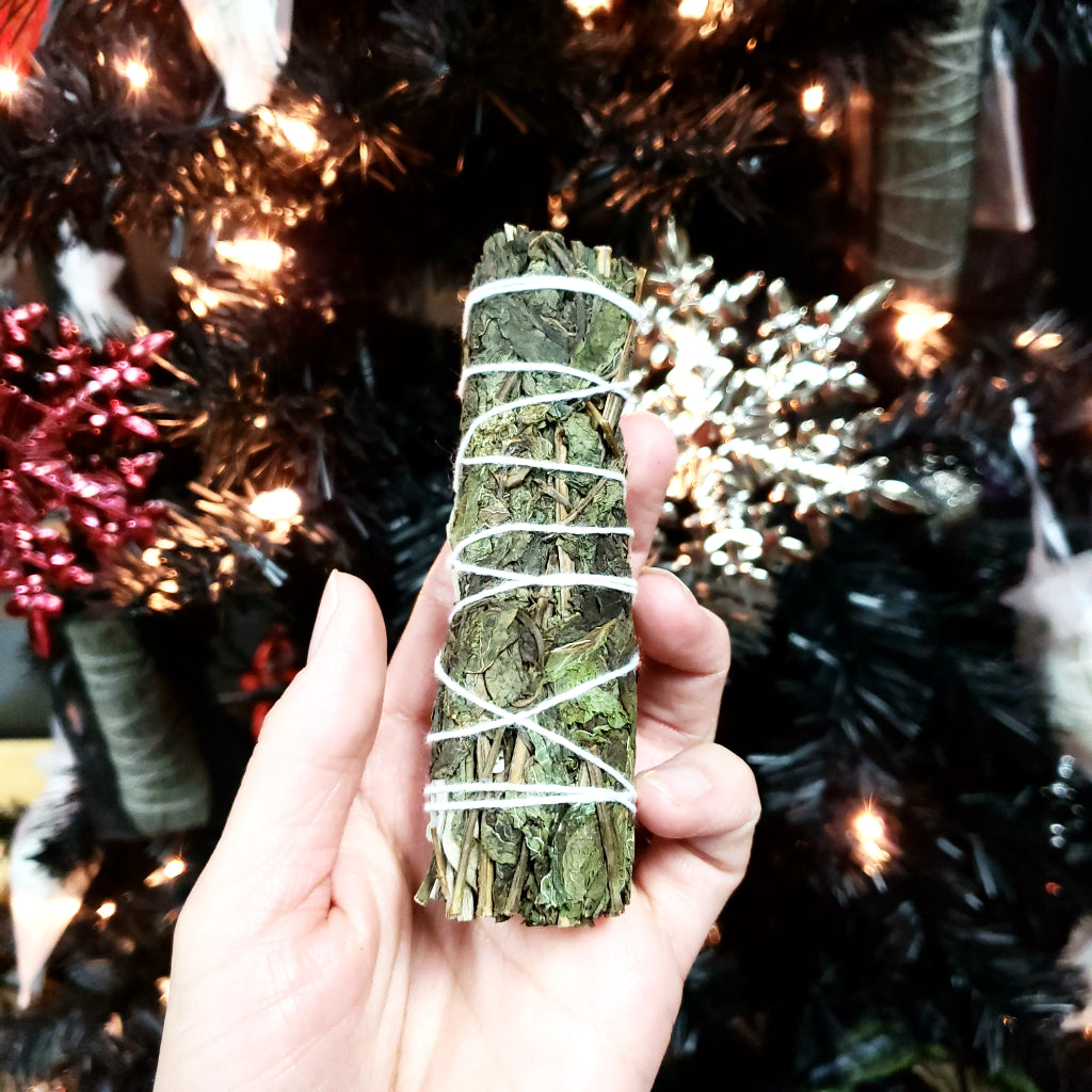 White Sage & Peppermint Smudge Wand Stick 4" - Elevated Metaphysical