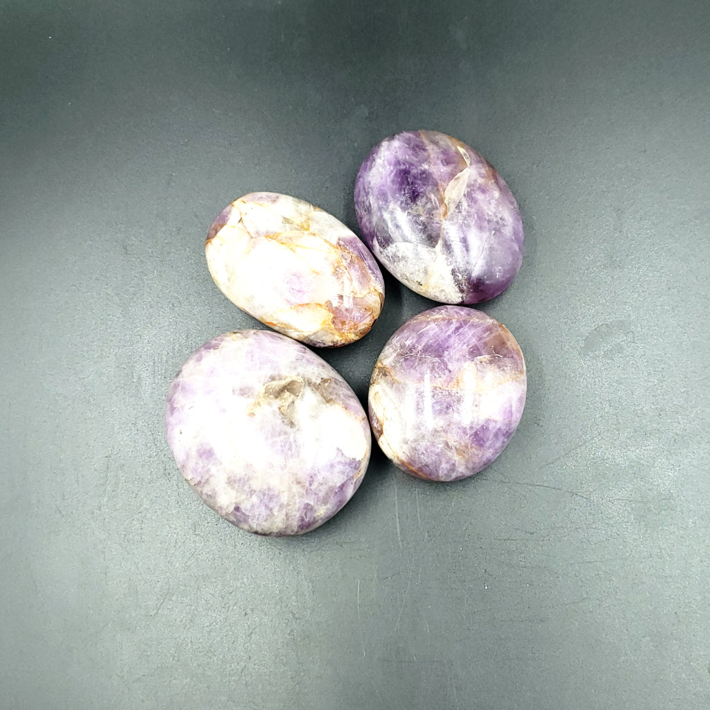 Chevron Amethyst Palm Stone Gallet - Elevated Metaphysical