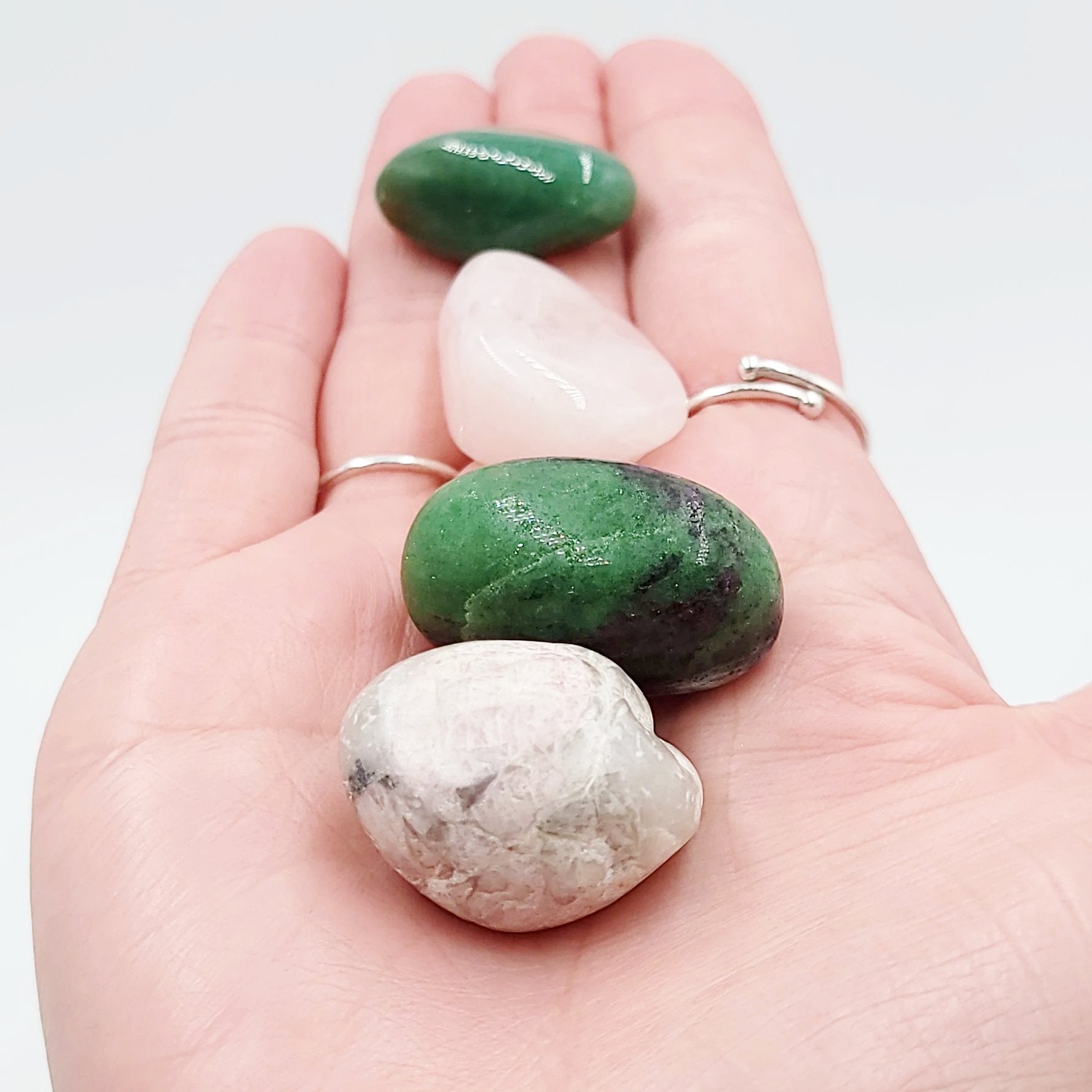 Heart Chakra Stone Set - Elevated Metaphysical