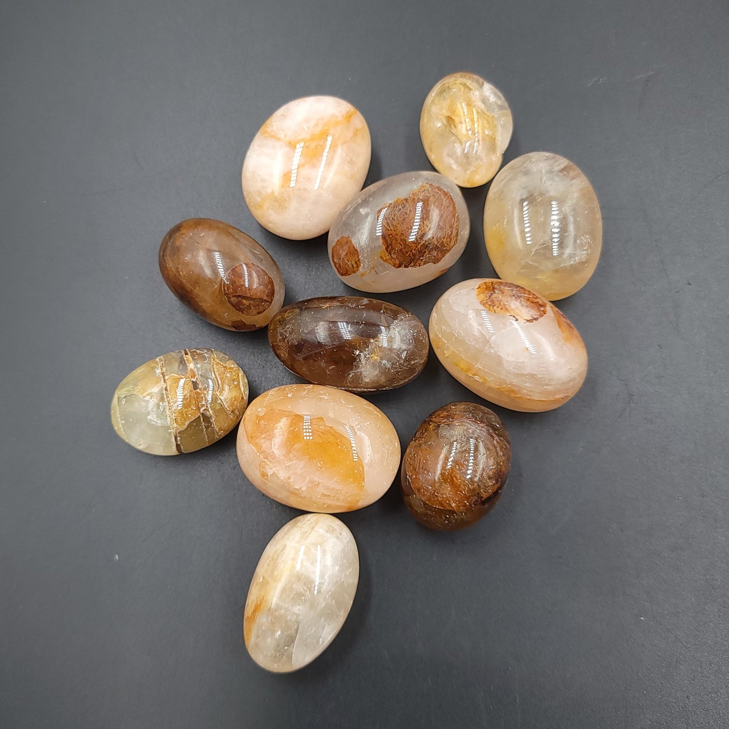 Golden Healer Quartz Tumbled Stone HQ