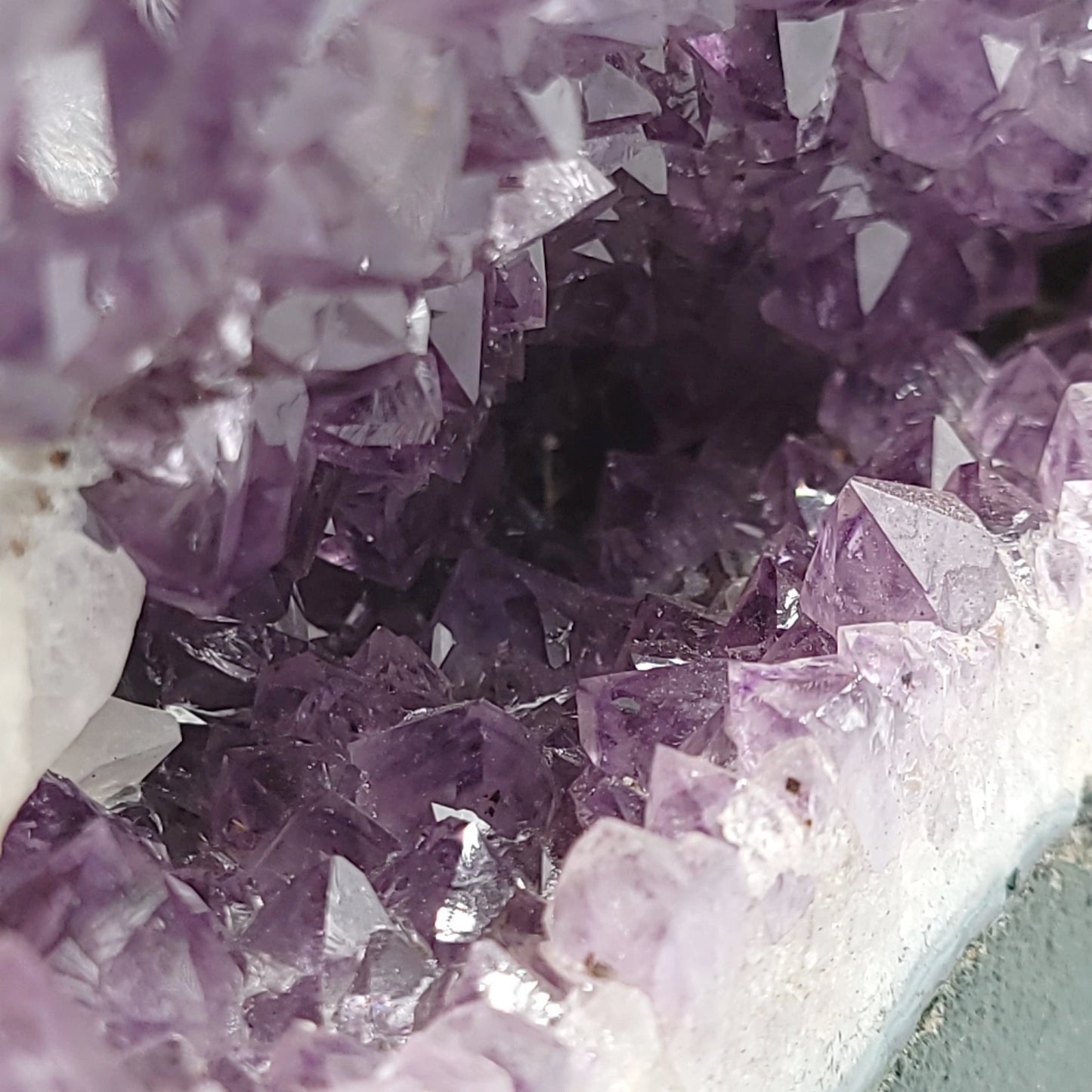 Amethyst Geode Cathedral Crystal Polished 8" 20cm 18.8lbs 8.5kg - Elevated Metaphysical