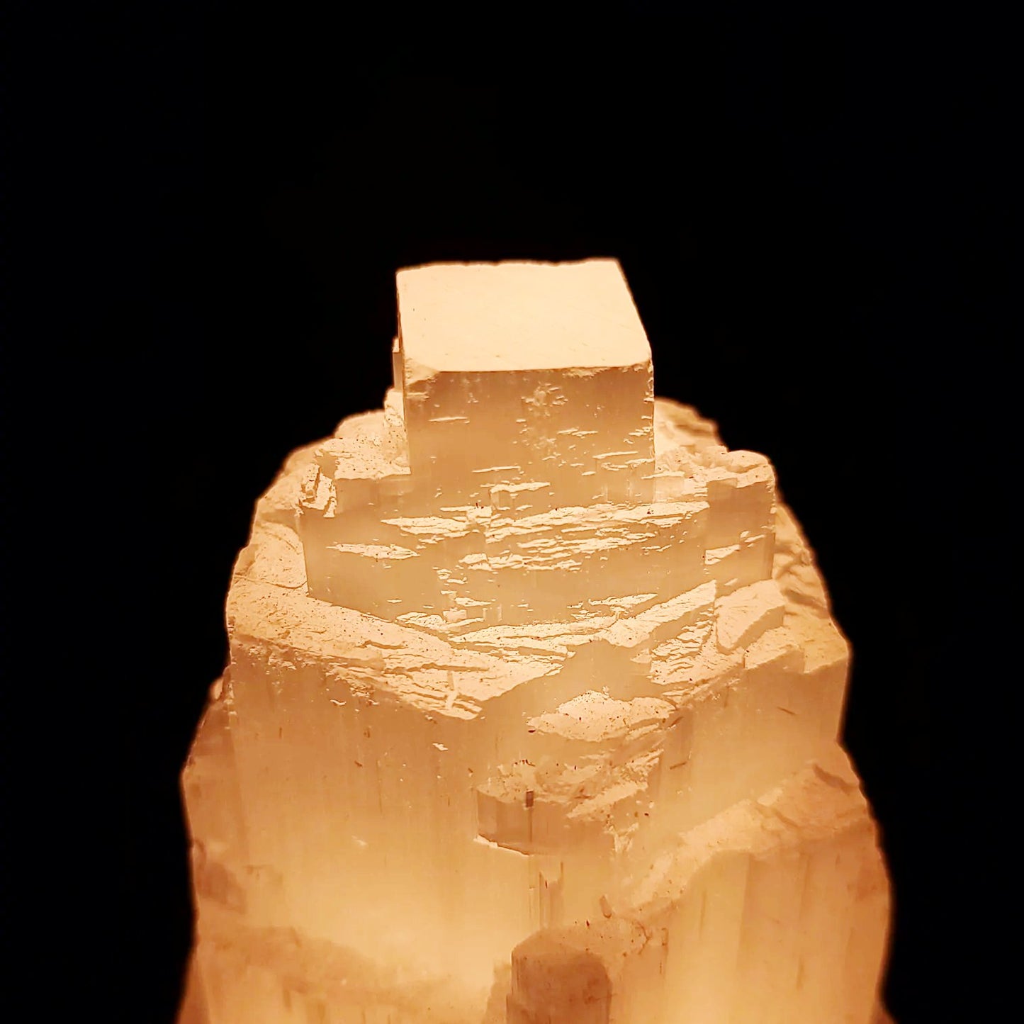 Selenite Tower Lamp Tier Rough 20cm 8" - Elevated Metaphysical