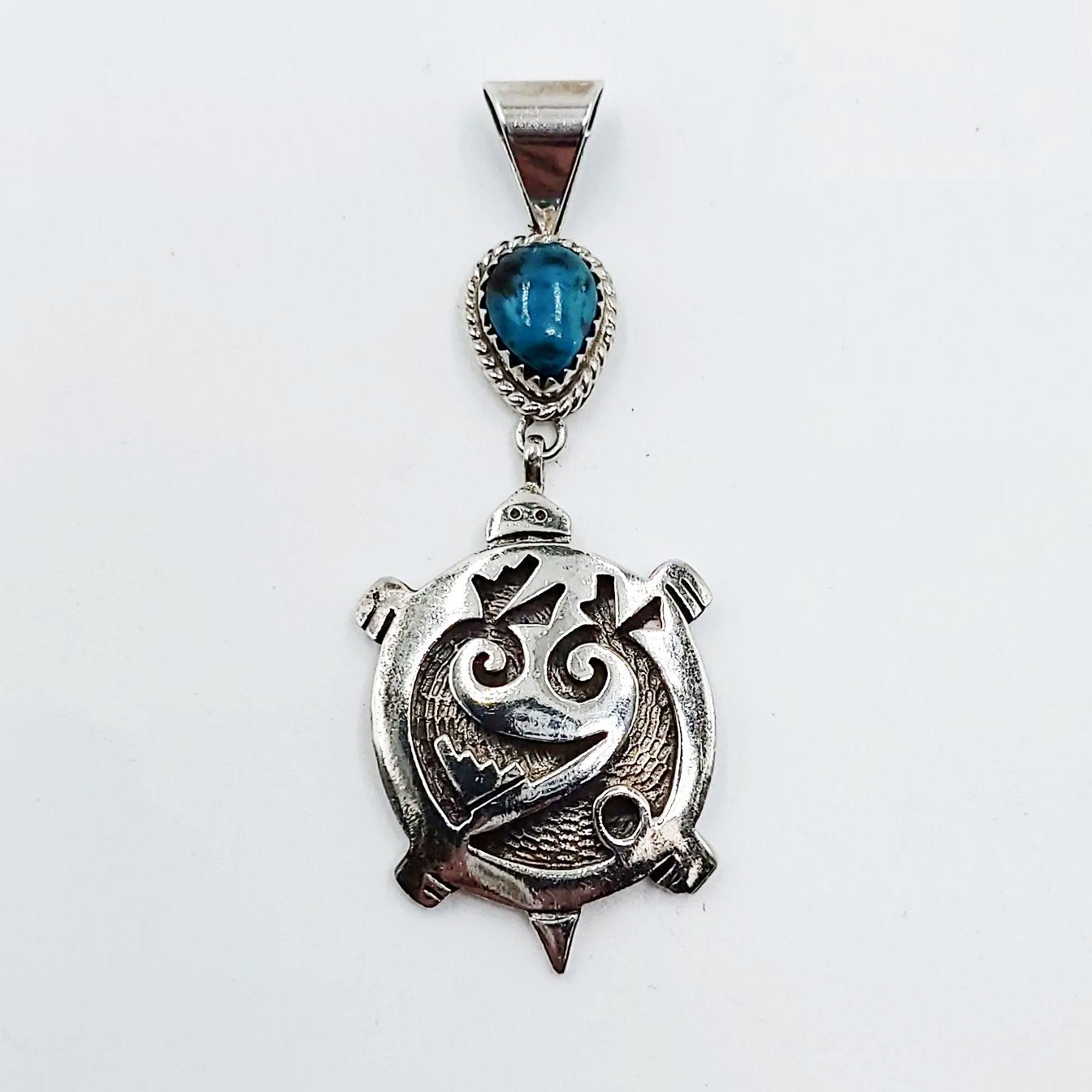 Turquoise Turtle Sterling Silver Pendant - Elevated Metaphysical