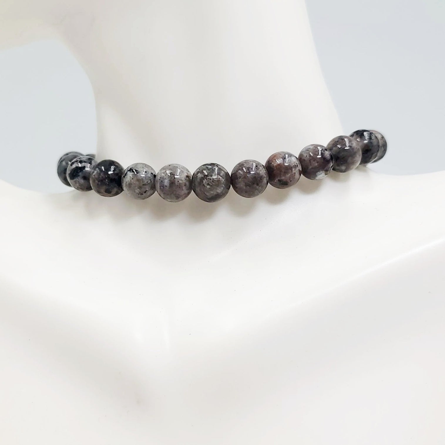 Yooperlite Bead Bracelet 8mm Emberlite UV Fluorescent - Elevated Metaphysical